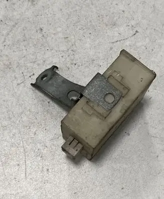Toyota Avensis T250 Door central lock control unit/module 8974105050 7311148 73667112