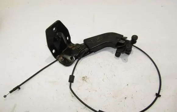 KIA Carnival Sliding door middle roller runner 