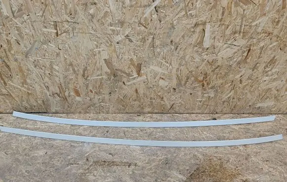 Roof trim bar molding cover