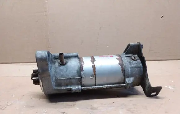 Jaguar XF X250 Starter motor 8X2311001AB 4280004891