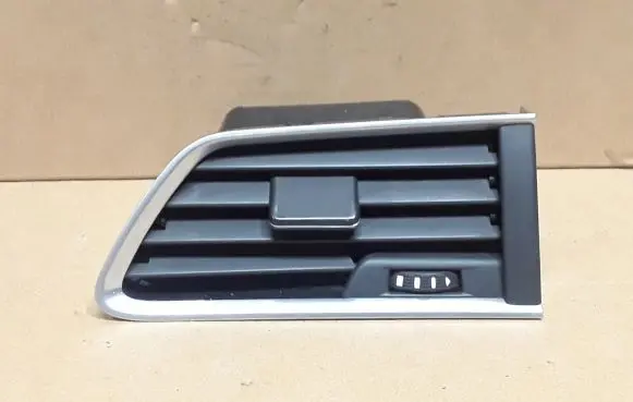 Peugeot 508 Dashboard side air vent grill/cover trim 9686445377