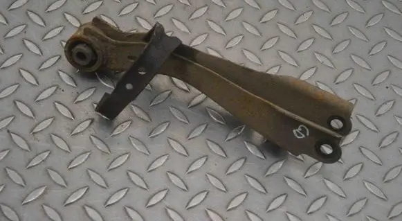 Nissan Qashqai Rear upper control arm/wishbone