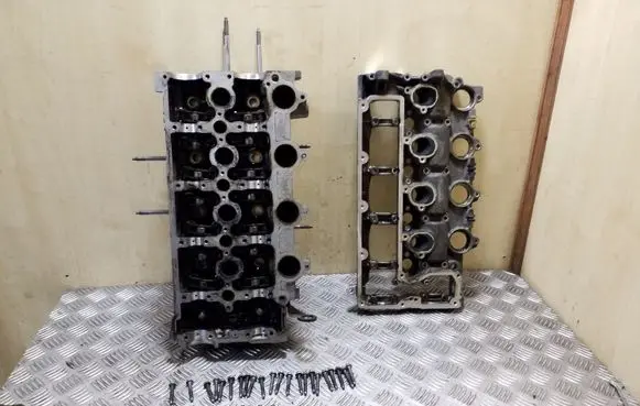 Ford Galaxy Engine head 9641752610 9656823180