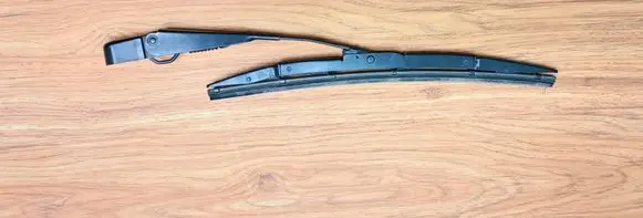 Honda CR-V Rear wiper blade arm 