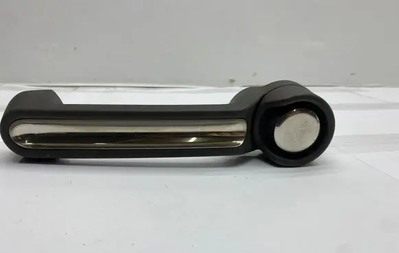 Dodge Nitro Rear door exterior handle