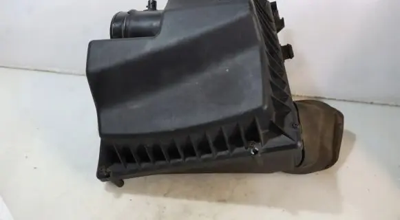 Chevrolet Cruze Air filter box
