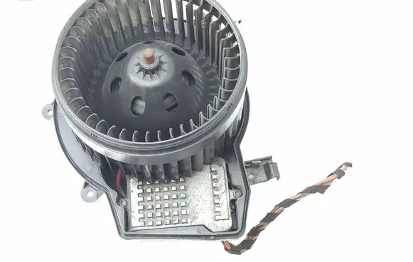 Mercedes-Benz CLK A209 C209 Heater fan/blower 9400784