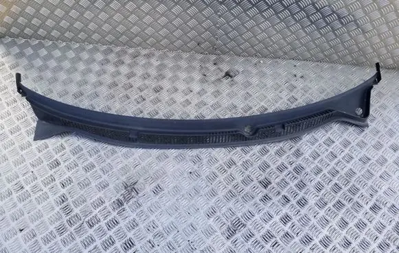 Volkswagen Polo IV 9N3 Wiper trim 6Q1819415B
