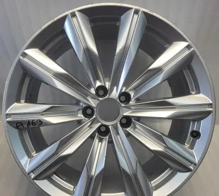 Audi A8 S8 D5 R20 alloy rim 4H0601025CH