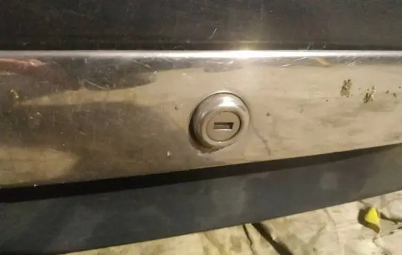 Opel Vectra C Tailgate exterior lock 