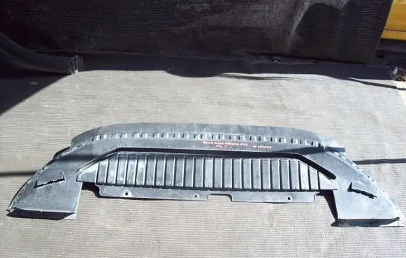 Front underbody cover/under tray