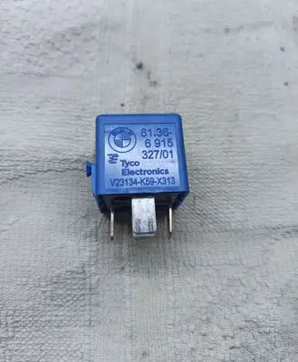 BMW 5 E60 E61 Other relay 61366915