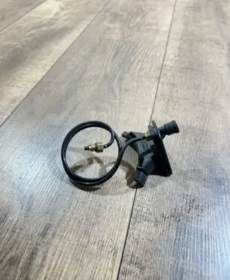 Brake vacuum hose/pipe