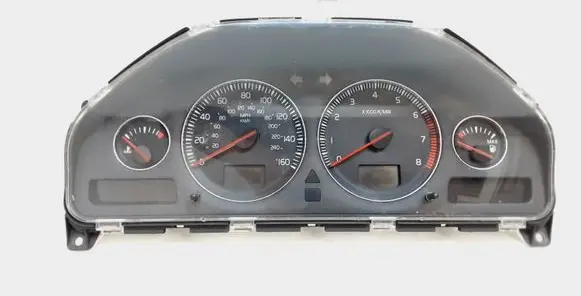 Volvo XC90 Speedometer (instrument cluster) 30682279
