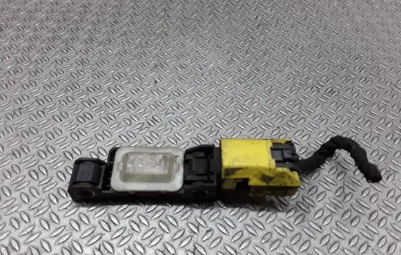 Volkswagen Phaeton Airbag deployment crash/impact sensor 7L0909606C