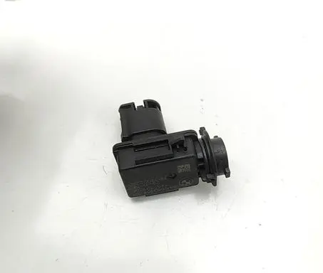BMW 3 G20 G21 Air quality sensor 6833647