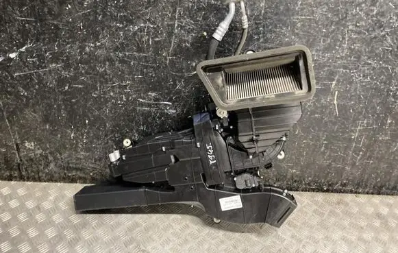 Mercedes-Benz Vito Viano W447 Interior heater climate box assembly housing A4478300760