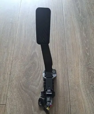 Ford Puma Accelerator throttle pedal H1BC9F836A1E