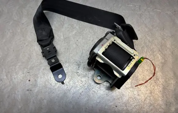 Volvo XC90 Third row seat belt 606053200