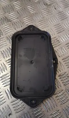 Volkswagen PASSAT B7 Other engine bay part 1k0941369a