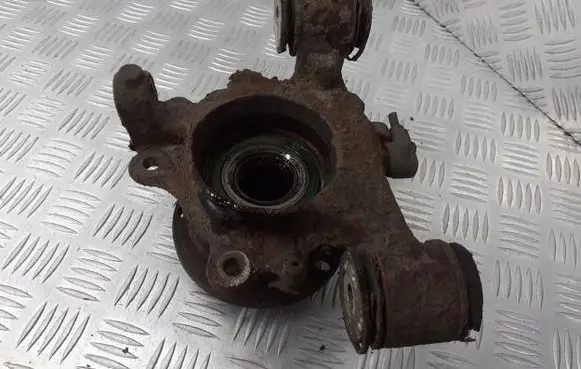Audi A6 S6 C5 4B Rear wheel hub spindle/knuckle 