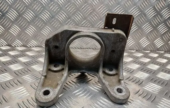 Renault Trafic II (X83) Gearbox mounting bracket 8200003831J
