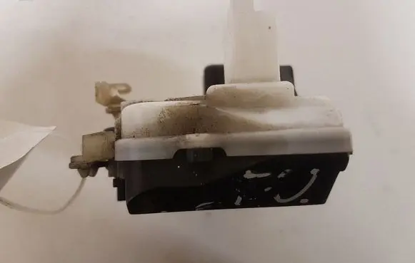 Citroen C5 Front door lock