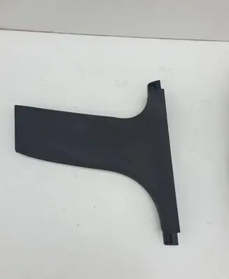 (B) pillar trim (bottom)