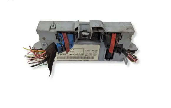 Fiat Punto (188) Fuse module 46817786