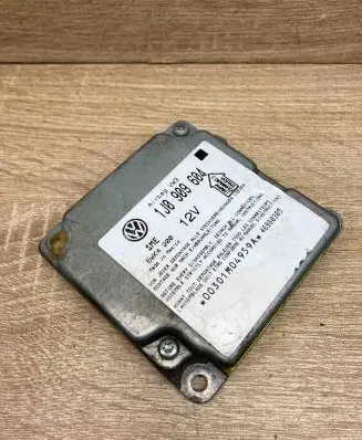 Volkswagen PASSAT B5 Airbag control unit/module 1J0909604 5WK4200
