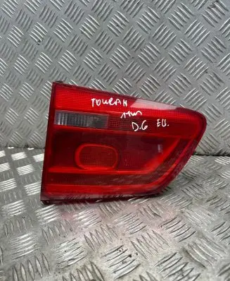 Volkswagen Touran II Tailgate rear/tail lights 1t0945094