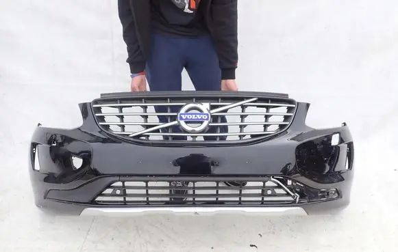 Volvo XC60 Front bumper 31323765