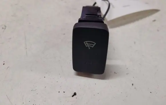 Hyundai Tucson JM Windscreen/window heater switch 937202E000