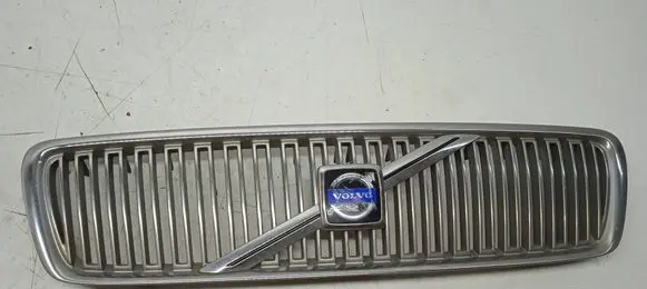 Volvo V70 Front grill 9190385
