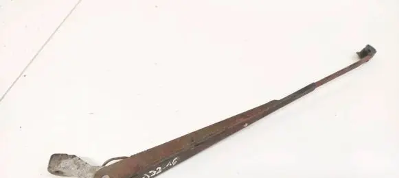 Mitsubishi Colt Rear wiper blade arm