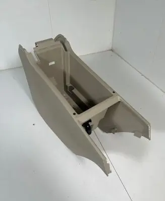 Skoda Superb B8 (3V) Armrest 