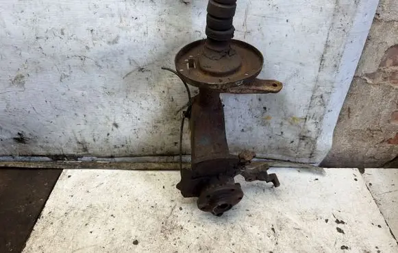 Audi A6 S6 C4 4A Front wheel hub spindle knuckle 4A0407258C