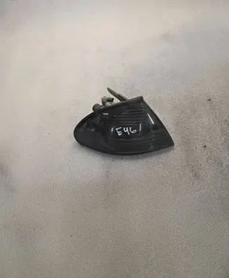 BMW 3 E46 Front indicator light 