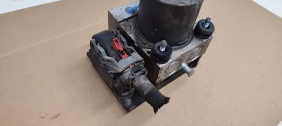Audi A6 S6 C6 4F ABS Pump 4F0614517T 4F0910517AC