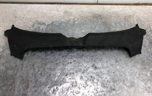 Audi A6 S6 C6 4F Radiator trim 4F0807081BILI 4F0807081