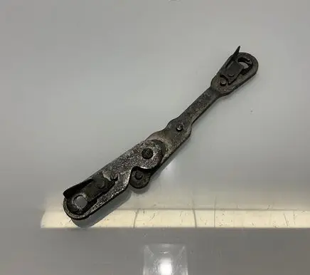 Mercedes-Benz E W212 Engine bonnet/hood hinges A2048870310 2048870310