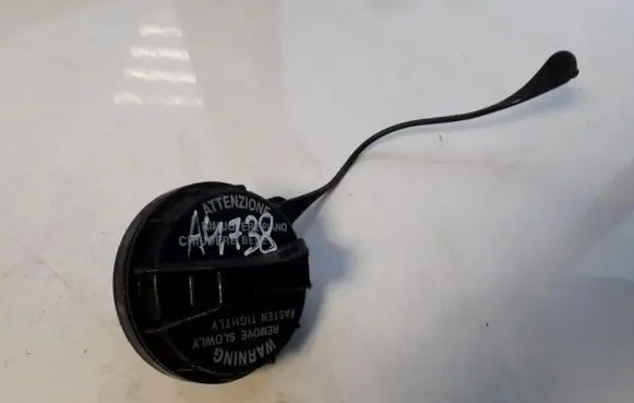 KIA Rio Fuel tank filler cap 