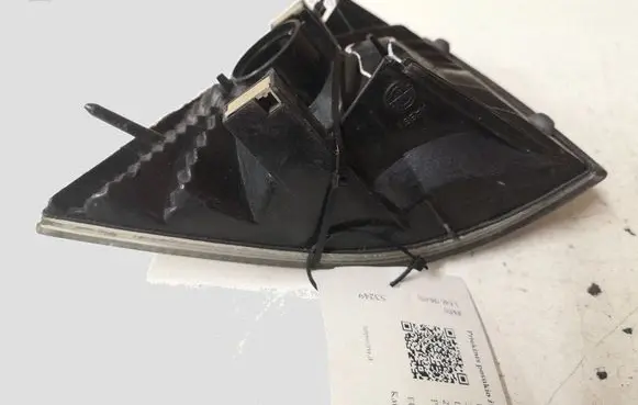 BMW 3 E46 Front indicator light 9403093