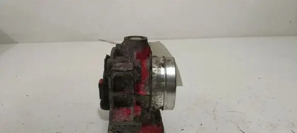 Opel Insignia A Throttle valve 55570009DB