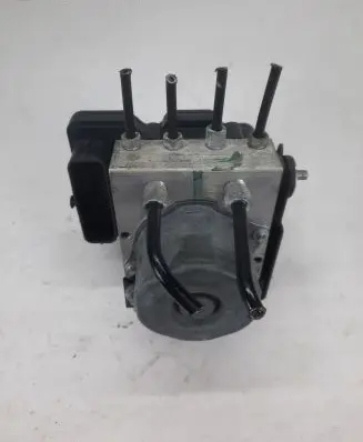 Nissan Qashqai ABS Pump 476604EA1D 0265261030