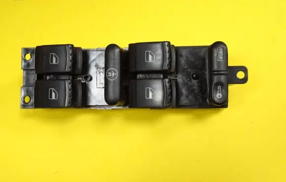 Skoda Octavia Mk1 (1U) Electric window control switch 1J4959857A