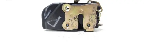 Chrysler PT Cruiser Front door lock