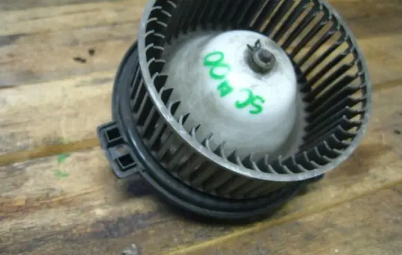 Lexus SC 300 - 400 Heater fan/blower