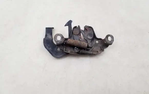 Infiniti FX Engine bonnet (hood) release handle