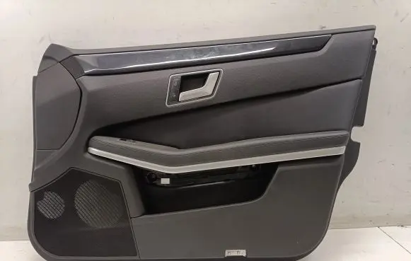 Mercedes-Benz E W212 Front door card panel trim A2127201422